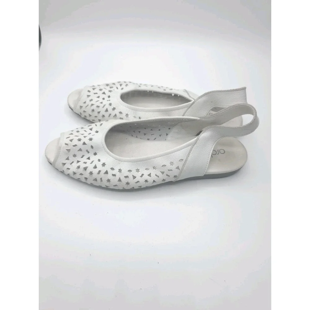 Arche Star Laser-Cut Leather Slingback Sandals White Size 39